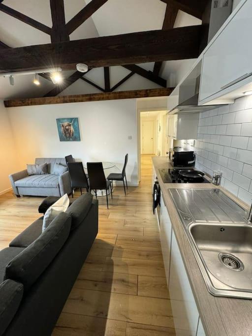 Comfy Flat For 6 In City Center Gs306 Sheffield Exterior foto